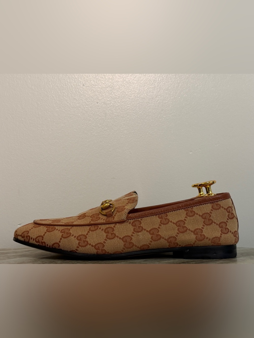 GUCCI JORDAAN HORSEBIT LOAFER BEIGE GG SIGNATURE TAN LEATHER TRIM 40 / 10 US - Picture 3 of 11